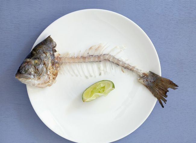 女子吃火鍋被魚刺卡喉致食管破裂